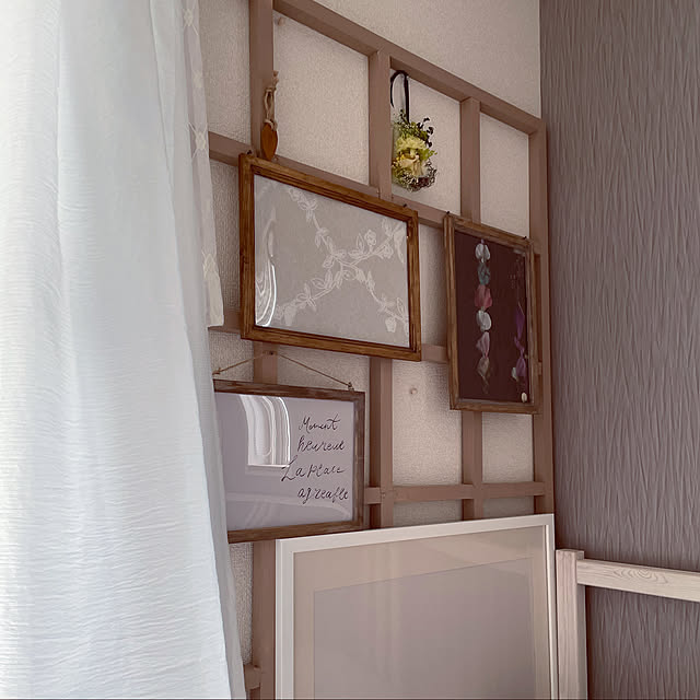 フレーム,角材,100均,DIY,寝室,手作り,ミルクペイント,Bedroom amumamuの部屋