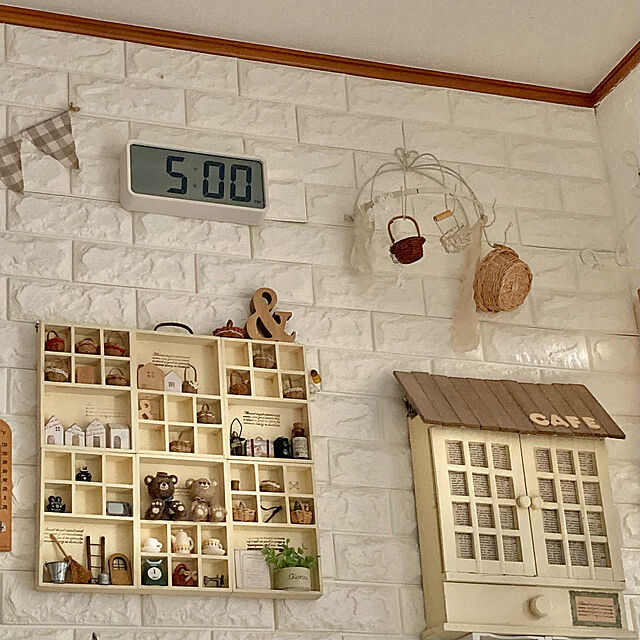デジタル時計,無印良品,カフェ風,暮らし,Bedroom samanthakitchenの部屋