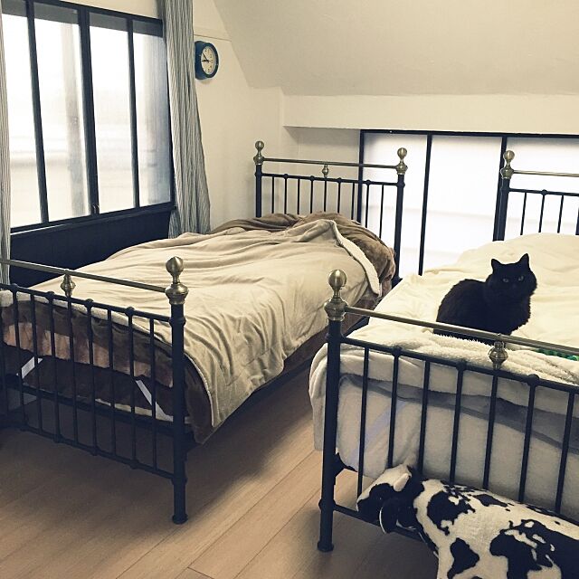Bedroom,ニトリのベッド,DIY,ナチュラル,男前,IKEA,ハンドメイド,モノトーン catseyeの部屋