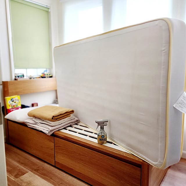 Bedroom,わたしの休日のすごし方,マットレス立て干し,居ない間に掃除,居ない間のリセット,ゴールデンウィークもおうちで過ごそう,高校生男子のいる生活,高校生男子の部屋,部室からの脱却‼,大掃除,無印良品ベッド,ニチベイ ロールスクリーン 75の部屋