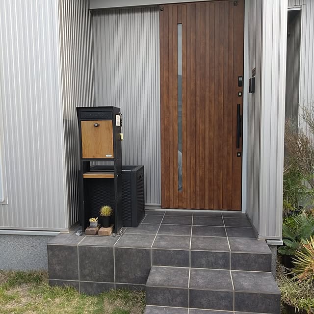 Entrance,簡易宅配ボックス chocococoaの部屋