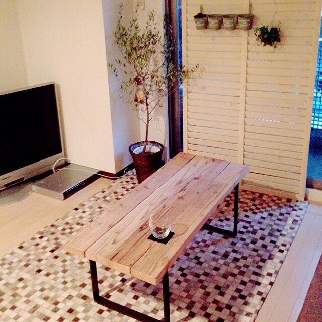 Lounge,ソファテーブル,足場板テーブル,一人暮らし,WOODPRO,DIY,観葉植物,オリーブの木,アイアン mioの部屋