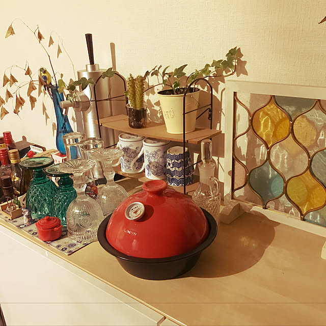 Lounge,ビールサーバー,燻製器,ステンドガラスオブジェ,観葉植物,アンティーク,3COINS,IKEA tanumaの部屋