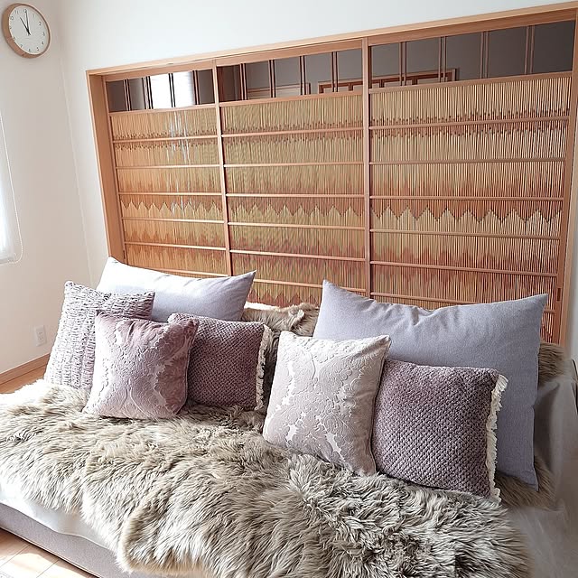 Lounge,ふかふかで気持ちいい,ナチュラル,ワンコと暮らす家,シンプルな暮らし,見てくださってありがとうございます♡,丁寧な暮らしを心がけて,北欧,犬好き飼い主,犬好き♡,建具,建具屋さんありがとう!!,建具再利用,ムートン,冬支度はじまめました,犬好きさんと繋がりたい pafpafの部屋