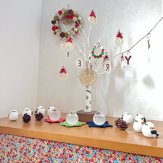 ニトリ白樺ツリー60cm,zenoさんのクリスマスオーナメント,クリスマス,Motomeちゃんの作品♡,zenoさんの編み編みコースター,シマエナガのストームグラス,編み編みシマエナガちゃん親子,フェリシモ,My Desk uki-uki77の部屋