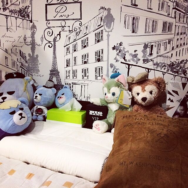 Bedroom,ミッキーマウス,ミニーマウス,ディズニー,ぬいぐるみ,BIGBANGと暮らす家,カフェ風,KRUNK azurri8の部屋