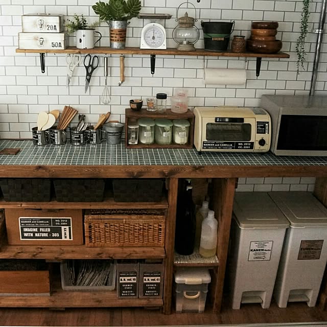 Kitchen,コメ返出来んかもしれないです┏○ペコッ,DIY,男前,カフェ風,インダストリアル,自作ラベル,セルフリノベーション,キッチンカウンターDIY,サブウェイタイル風壁紙,壁紙はりかえ,IG⇨maca_home,ブログよかったら見てみて下さい♩,壁紙屋本舗 macaの部屋