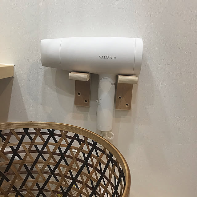 洗面台収納,洗面台周り,洗面所 収納,ドライヤー,ドライヤー入れ,ドライヤーホルダーDIY,DIY,ドライヤーの収納,ドライヤーホルダー,ドライヤー置き場,ドライヤー収納,棚 DIY,Bathroom kiimamaの部屋
