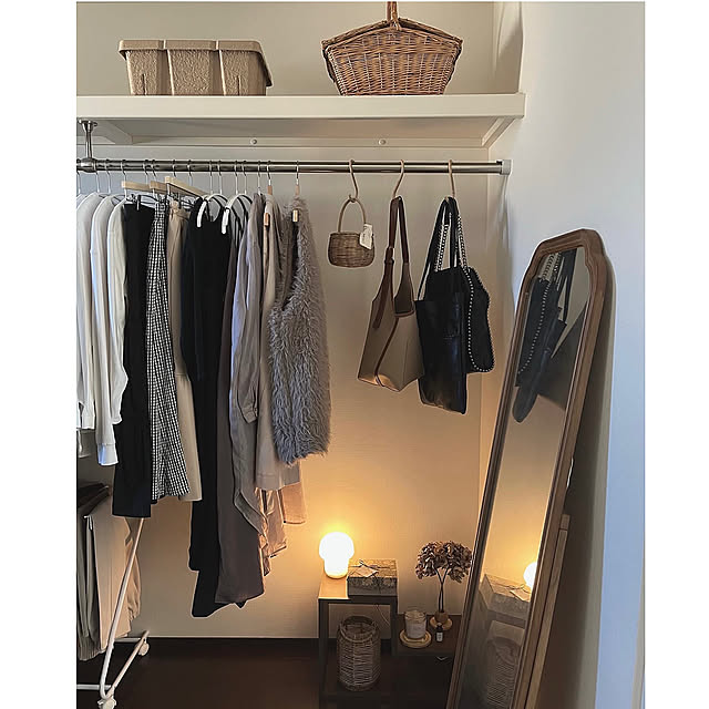 ANTRY,MAWAハンガー,お気に入りの場所,ブラウンインテリア,ウッド沼,IKEA,salut!,3COINS,プチプラインテリア,かごが好き,ドライフラワーのある暮らし,好きな物に囲まれた暮らし,好きなものに囲まれて暮らしたい,Bedroom,WIC m_teeの部屋