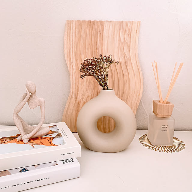 My Shelf,フラワーベース,ダイソー,3COINS,ナチュラルインテリア,スパニッシュ,インターデコハウス,韓国ナチュラル kokoの部屋