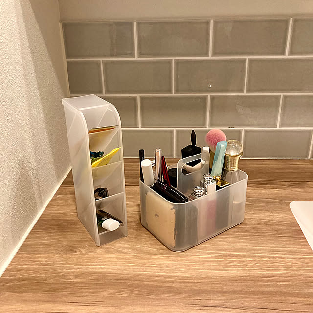 Bathroom,洗面タイル,洗面所収納,サンワカンパニー,メイク収納,ペンスタンド,積み重ねボックス,三面鏡裏収納,三面鏡,ダイソー,100均,ナチュラル,インダストリアル kokonanaの部屋