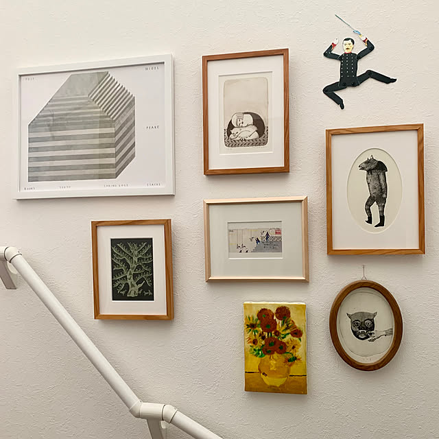 On Walls,版画絵のある暮らし,版画,階段ギャラリー,階段,アートのある暮らし,ウォールギャラリー,銅版画 RAMARAMAの部屋