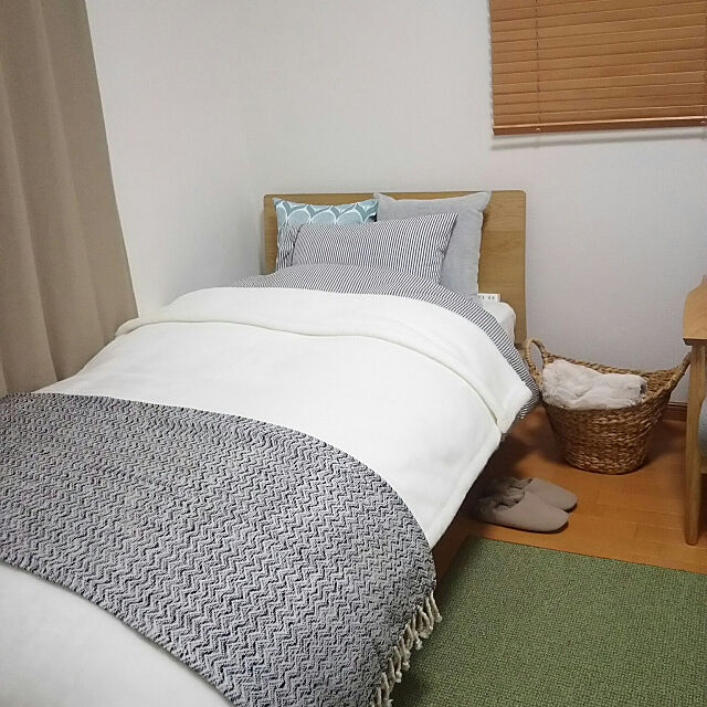 Bedroom,一人暮らし,ひとり暮らし,1K,ベッド,毛布,無印良品,冬支度 snorkmaidenの部屋