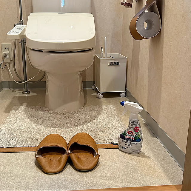 トイレマジックリンスプレー,トイレマット,トイレ掃除グッズ,インボックス キャスター,インボックスハーフ,ニトリ,生活感,義母と同居,マンション,Bathroom ayayukikan036の部屋