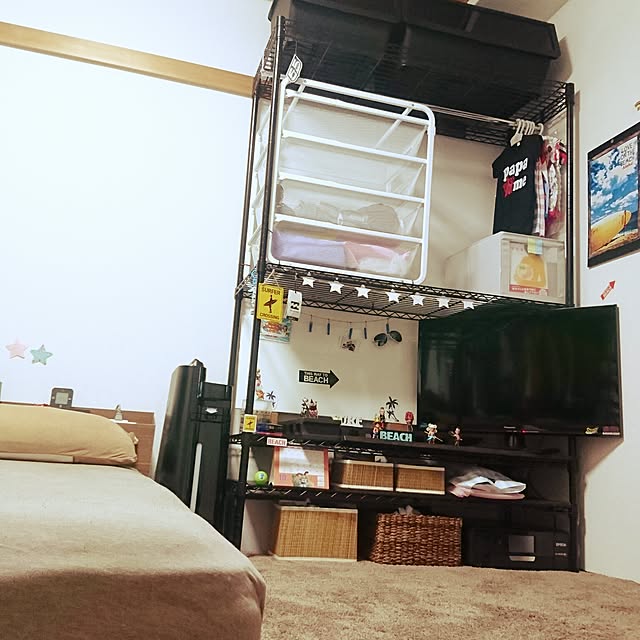 Bedroom,IKEA,DIY,100均,メタルラック,ハンドメイド,ハワイ,ONE PIECE,テレビ台,ホームセンター Lark33の部屋