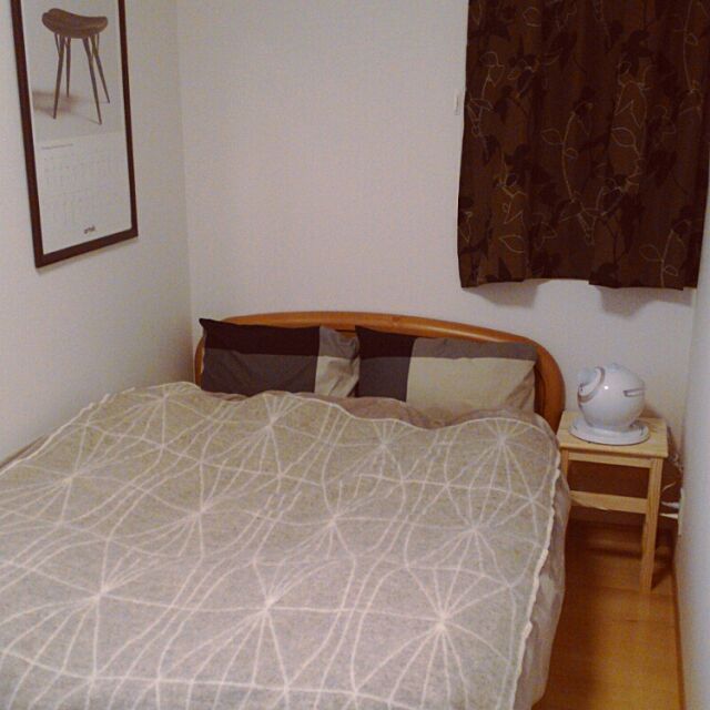 Bedroom,ラプアンカンクリ,ブランケット,北欧,IKEA,アルテック,artek,ポスター,ナイトスチーマー mmk92の部屋