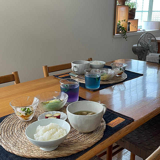 My Desk,干し野菜用の竹ざる,バタフライピー茶,ご近所さんに感謝,ダイソーのランチョンマット,ダイソーの竹ざる,朝ごはん,nobiko飯,ナチュラルインテリア,ダイソー雑貨,イベント参加,複数枚投稿 nobikoの部屋