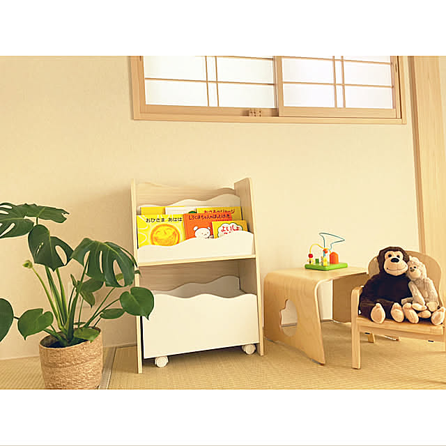 絵本収納,おもちゃ収納,子どもと暮らす,いいね&フォローありがとうございます☆,新築一戸建て,シンプルな暮らし,子どものいる暮らし,シンプル,マイホーム,おうち時間を楽しむ,おうち時間,ナチュラルインテリア,インテリア雑貨,ナチュラル素材,インテリア,キッズテーブル&チェア,和室,Overview manaの部屋