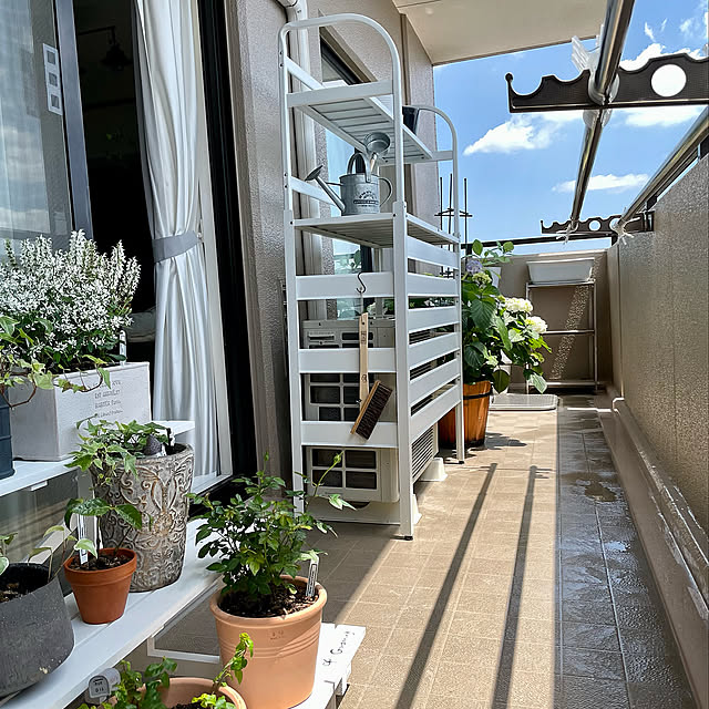 ベランダガーデニング,ベランダ,吊るす収納,S字フック,山善,室外機カバー,赤毛左官ブラシ,掃除道具収納,2人暮らし,松野屋,Overview yasuyo66の部屋