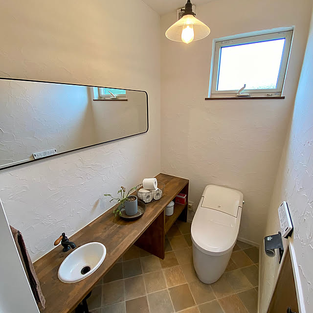 Bathroom,ペンダントライト,IKEA,トイレ,ミラー,レトロ,カフェ風,塗り壁,mamanの家 Suzuki.Pandaの部屋
