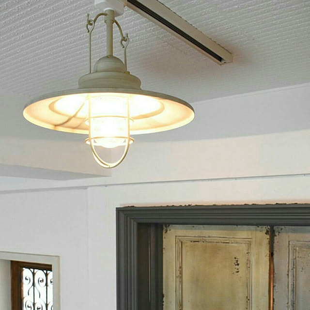 Entrance,Ampoule,アンプール,シーリングライト,ライト,照明器具,照明,おしゃれ,模様替え,可愛い,1灯,玄関,トイレ,キッチンカウンター,アンティーク,モダン daisyの部屋