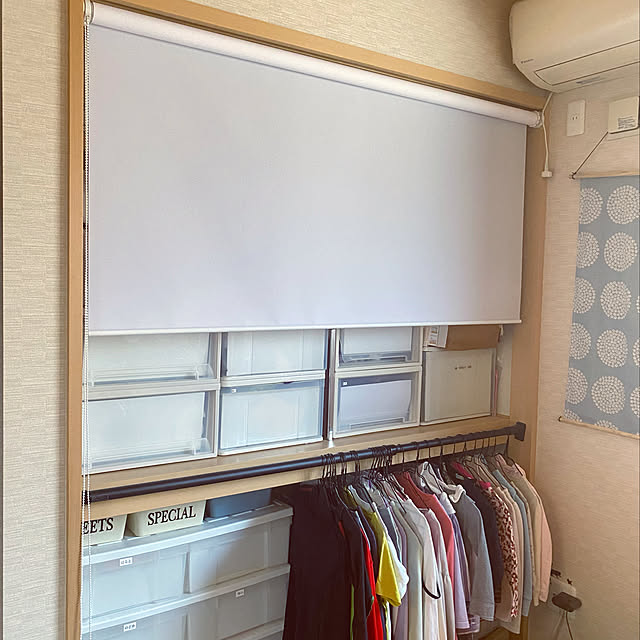 子どもの服収納,和室,押し入れの扉をロールスクリーンに変更,突っ張り棒,押し入れ収納,ロールスクリーン,目隠し,Overview ayaの部屋