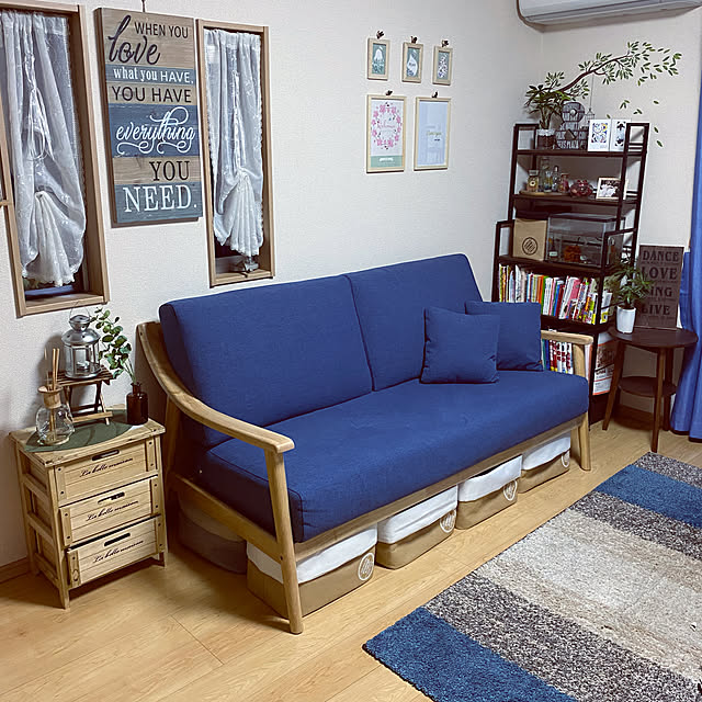 ニトリ,ソファ,白いおうち,minne,いいね、フォロー本当に感謝です♡,IRODORI WORKS.,andr27,ポスター,100均,セリア,春,フェイクグリーン,ウォールステッカー,ディスプレイ棚,Lounge Takahiroの部屋