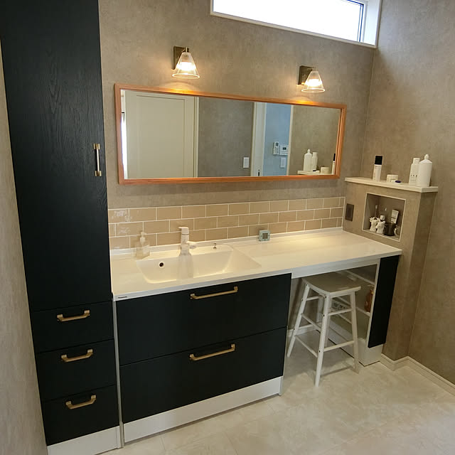 Bathroom,アンティーク,カフェ風,タイル貼り,アクセントクロス,洗面所インテリア,シーライン,パナソニック 洗面台 noel.eの部屋