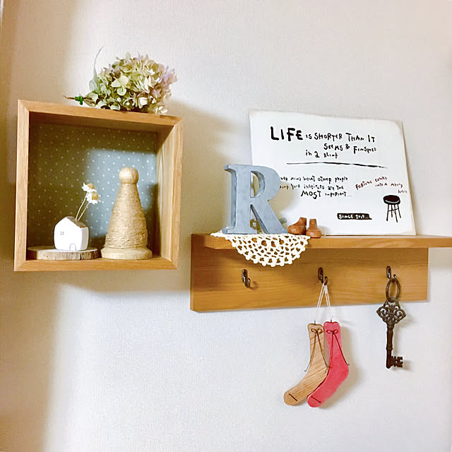 糸まき,シューモールド手作り,セリアのフック,kaoriちゃんの一輪挿し,haruちゃんの手書きボード,mioちゃんアドバイスありがとう,ニトリ2019収納モニター,ニトリ,収納,石膏ボード対応,ウォールシェルフ,見せる収納にしたい,木材の壁対応,ドイリー,ナチュラル,モニター頑張ります♡,RCの出会いに感謝♡,コメントお気遣いなく♡,雑貨大好き,壁面収納,モニター当選ありがとうございます,On Walls,アイアン雑貨,オレガノケントビューティードライ cocomaroの部屋