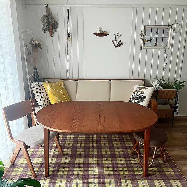 Lounge,観葉植物,ハロウィン,マンション,リビングダイニング,ダイニングセット,北欧雑貨,ナチュラルインテリア,2LDK,狭小住宅,小さなおうち,北欧ナチュラル,中古マンション,RCの出会いに感謝♡,グリーンのある暮らし,いいね&フォローありがとうございます☆,NO RC NO LIFE☻*,伸長式ダイニングテーブル,リセノインテリア,見てくださって感謝です♡,何気ない日常に感謝,狭くても心地良く♡,ソファーダイニング,ディスプレイ,北欧,ドライフラワー,マンション暮らし,秋,リビングインテリア,リノベーション ha_ru76の部屋