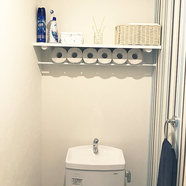 Bathroom,掃除用品も青で,収納,サワデー香るスティック,サワデー,青で統一,ブルーインテリア,つっぱり棒,トイレットペーパー,トイレ,一人暮らし,賃貸,100均,セリア kaaの部屋