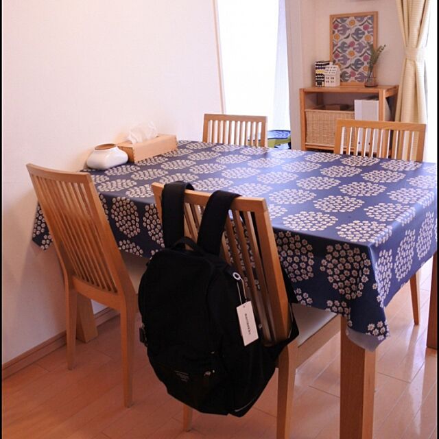 テーブルの存在感アップ！マリメッコのテーブルクロス | RoomClip mag