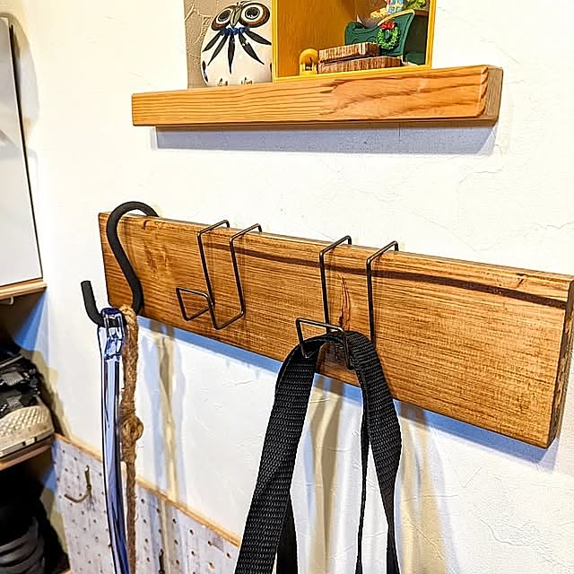 Entrance,100均,セリア,seria,ずぼら主婦,ずぼら,素人DIY,★いつも、いいね！ありがとうございます★,☆気軽にフォローして下さい☆,端材,端材 DIY,スタンドバー,STAND BAR,フック,プチストレス解消,幅広S字ワイヤーフック beanzの部屋