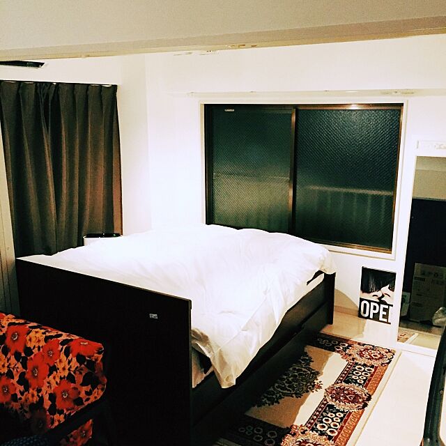 Bedroom,ラグ,絨毯,無印良品,新居,シンプル,アンティーク,ブルックリンスタイル目指してます,ホワイト,ミニマリスト lena_henzaの部屋