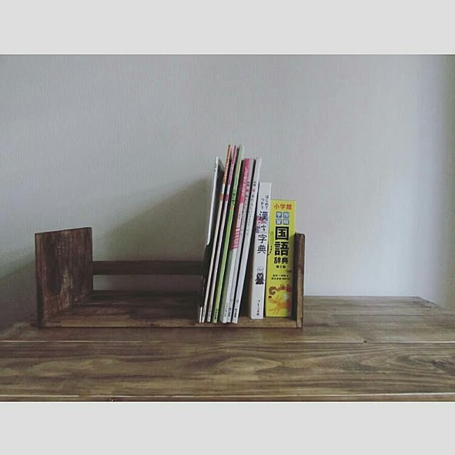 My Desk,DIY,手作り,木工,BRIWAX,勉強机,子ども机,教科書置き場 rumiの部屋