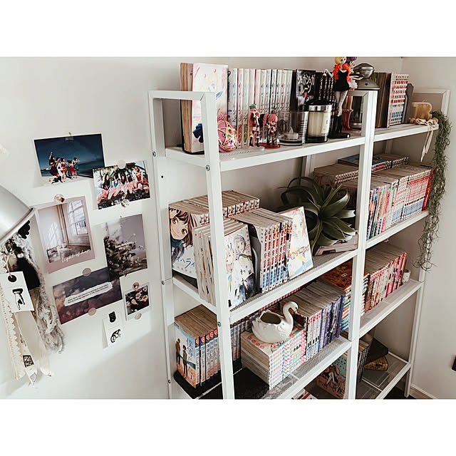 リーディングヌック,本棚,暮らしを楽しむ,シンプル,小さなお家,IKEA,ニトリ,ポストカード,読書スペース,My Shelf Reiyaの部屋