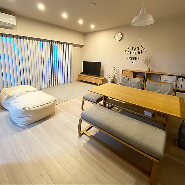 体にフィットするソファ,5人家族,すっきり暮らす,シンプルライフ,マンション暮らし,子供のいる暮らし,マンションライフ,こどものいる暮らし,リビングインテリア,無印良品,Overview MAYUの部屋