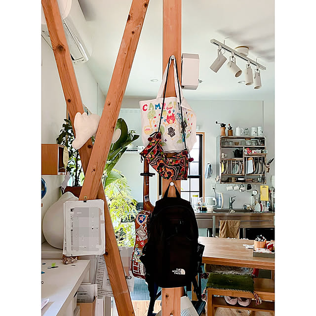 Lounge,カバンの置き場所,リノベーション,低予算リノベ,こどものいる暮らし akanekoの部屋