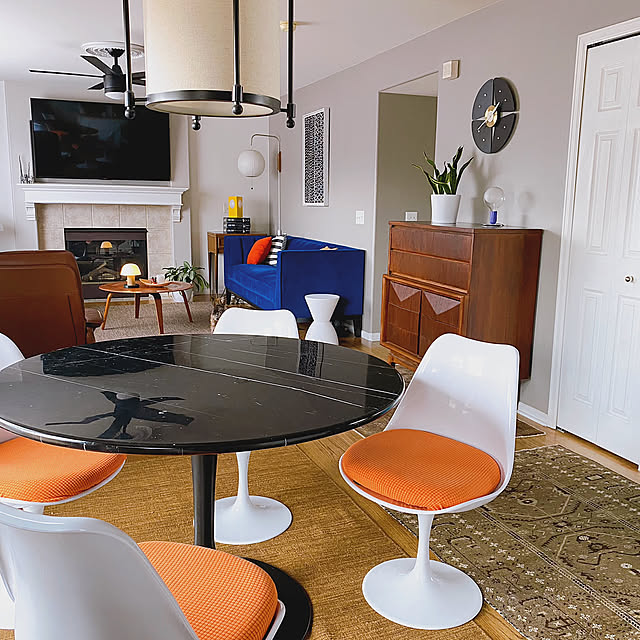 Lounge,カラフルインテリア,ヴィンテージ家具,お家が好き,スペースエイジ,観葉植物,アンティーク,ミッドセンチュリーモダン,モダンインテリア,レトロ upper_skywayの部屋