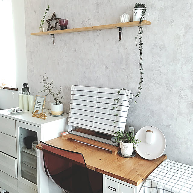 My Shelf,すっきり暮らす,パソコンデスクDIY,パソコンデスク,CONNECT,Wi-Fiルーター ,バッファロー・モニター,北欧ナチュラル,NO GREEN NO LIFE Yayoiの部屋