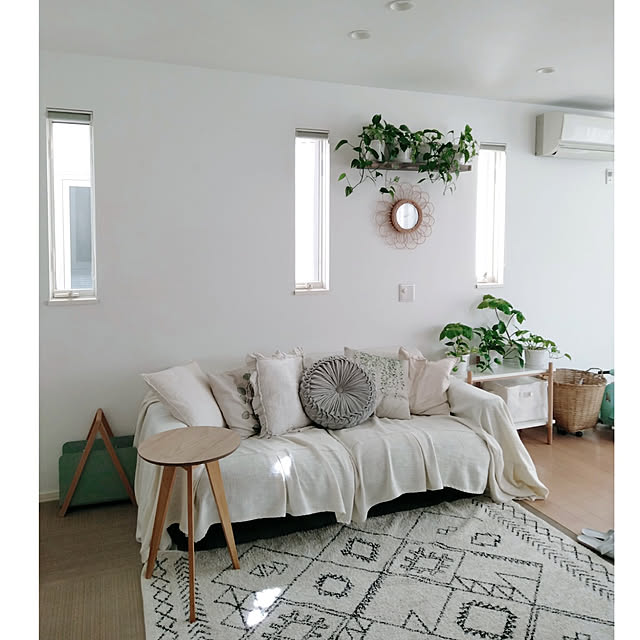 Lounge,RoomClipショッピング,建売住宅,建売,ラグ,さわやかな雰囲気,コメントお気遣いなく♡,山善,植物のある暮らし,ナチュラルインテリア,自然素材,BOHOインテリアに憧れる,ボタニカルインテリア,サイドテーブル,デコホーム kodaminの部屋