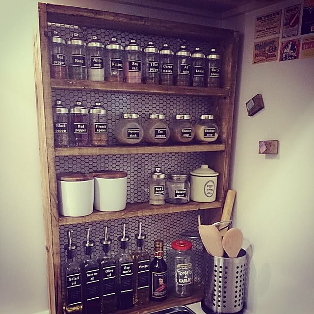 Kitchen,チキンネット,マグネット,男前,BRAIWAX,Instagramやってます,インスタグラム harumin0702,DIY,調味料ラベル,スパイスボトル,スパイスラック,セリア Haruminの部屋
