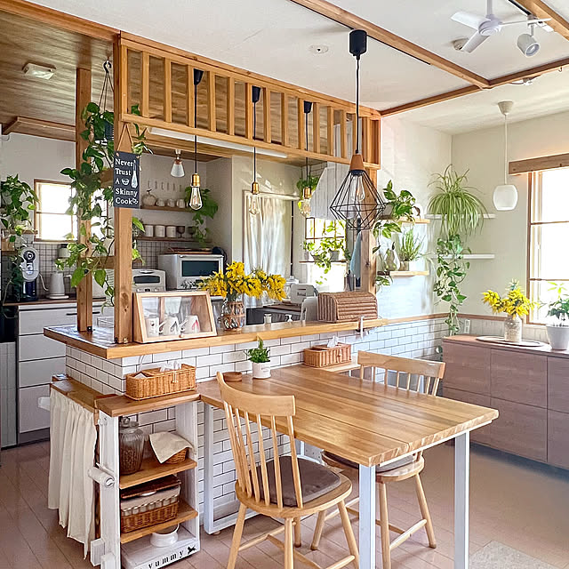 My Desk,ミモザのある暮らし,キッチン雑貨,キッチンカウンター,キッチンインテリア,ショーケース,インテリア,DIY,ナチュラルインテリア,DIY女子,インテリアコーディネート,ありがとうございます♡,ナチュラルカラー,インテリア大好き,いいね、お返しができなくてごめんなさい。,インテリアを楽しむ,北欧インテリア,キッチン周り yumimaruの部屋