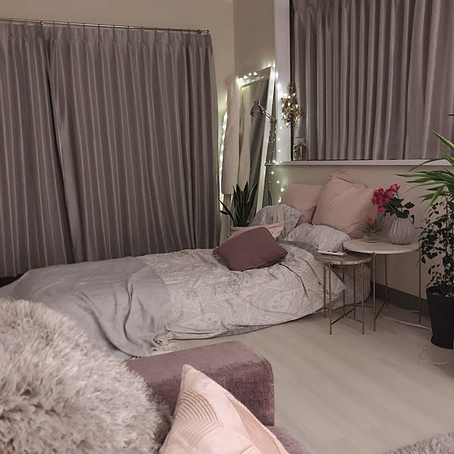 Bedroom,女子部屋,海外インテリア,ピンクインテリア,鏡,ホワイトインテリア,ZARA HOME,グレーインテリア,IKEA,KEYUCA mzw95の部屋