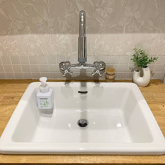 Bathroom,ハンドソープ,サラヤ,サラヤハンドソープ,サラヤ　WASH BON,SARAYA,WASH BON,洗面所グッズ,ナチュラルインテリア,リノベーションハウス,木製品が好き♡,造作洗面台 AONAの部屋