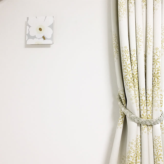 On Walls,24時間換気口,24時間換気口隠し,ウニッコ,マリメッコ,建売住宅,狭い我が家,狭い家,ナチュラル,狭いけど楽しみたい!,インテリアパネル,シンプル,狭い,建売,狭いリビング ysnmamの部屋