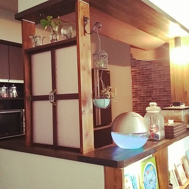 Kitchen,100均,DIY,セリア,ホームセンターの塗料,ダイソー,エアープランツ,窓,スリガラス風カッティングシート,賃貸,キッチンカウンター yayuyuの部屋