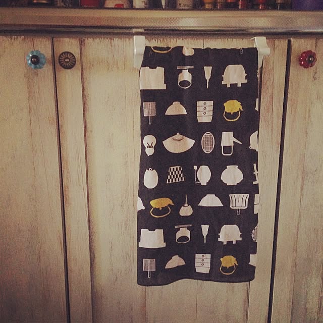Kitchen,セリア,seria,DIY,手作り,手ぬぐい,キッチン扉リメイク Monamiの部屋