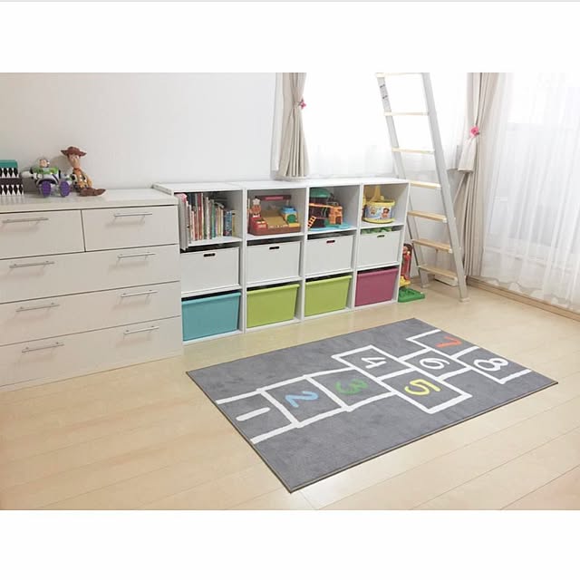 Overview,洋服ダンス,タンス,イケア,ラグ,ロフト,スキップフロア,ナチュラルインテリア,インテリア,おもちゃ収納,子供部屋,ニトリ,収納,収納ケース,シンプル,雑貨,カラーボックス,ホワイトインテリア Yayoiの部屋