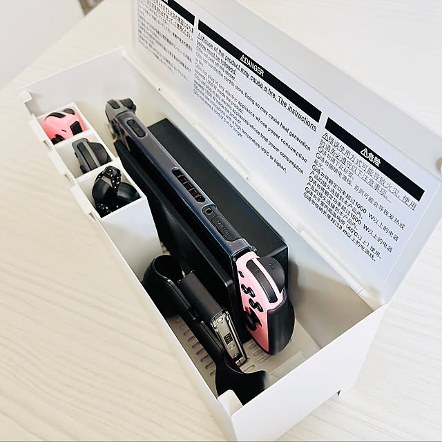 Lounge,Switch置き場,Switch収納,Switch,セリアファイルボックスポケット,セリア,スチールタップ収納箱,無印良品週間,無印良品,買ってよかったもの,モノトーンインテリア sallyの部屋